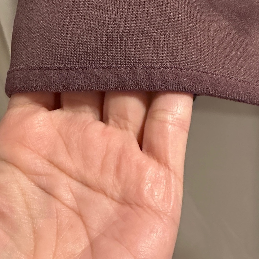 Nike Women’s Maroon Hoodie Sweater - Picture 7 of 8